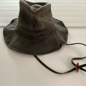 Handmade Cotton DPC Outback Hat Distressed Brown Leather Look
NWT NEW! Unisex